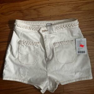 BDG Jean Shorts White/Cream (NWT)